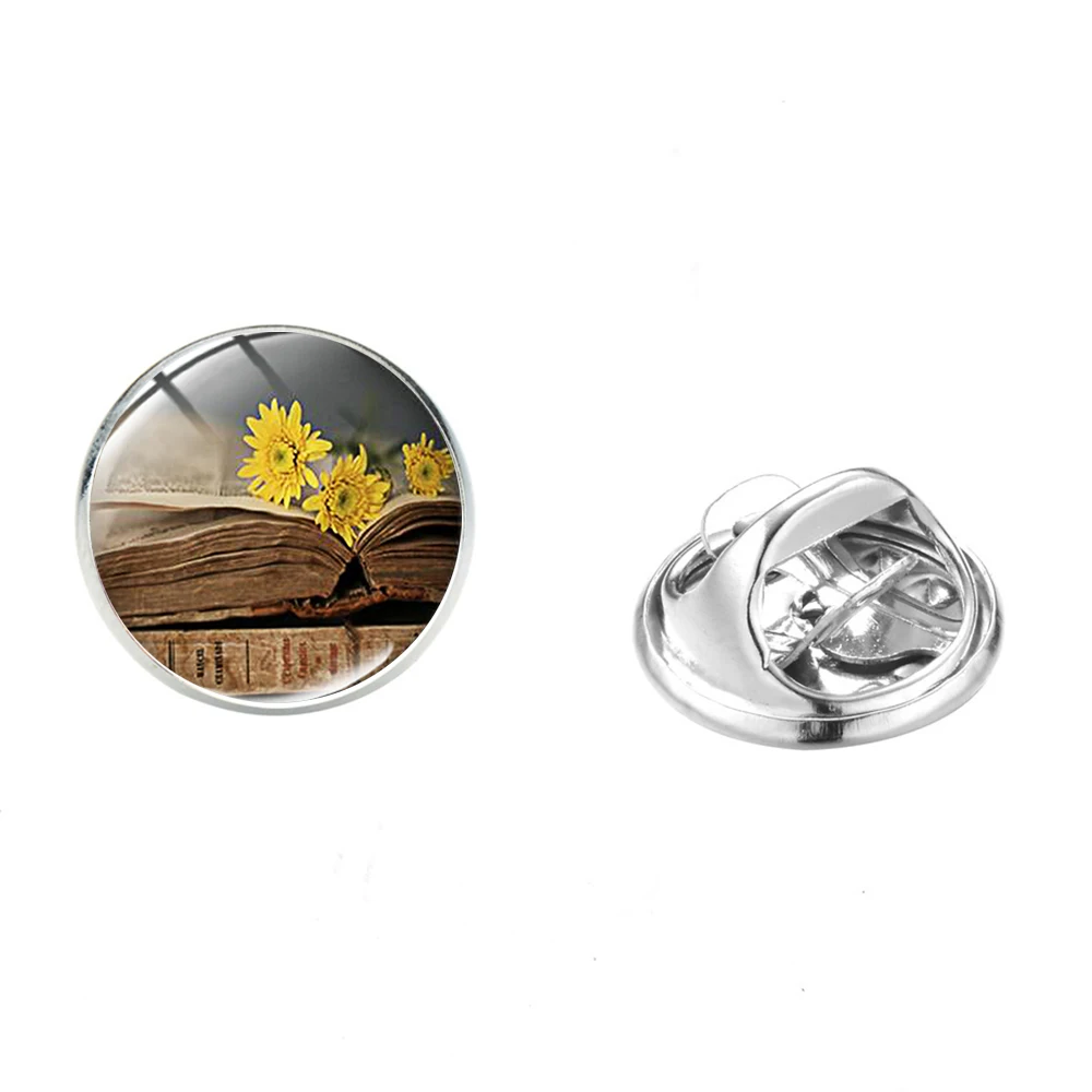 Classic Old Books Series Bookworm Badges Library 3D Print Glass Round Brooch Pins Learning Gift for Teacher Student | Украшения и