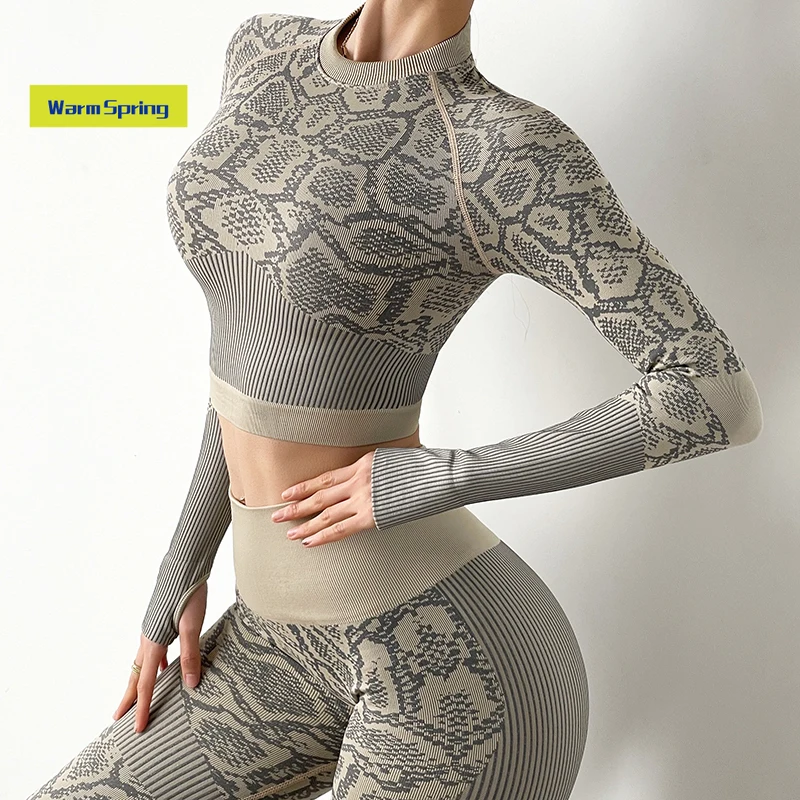 

Leopard Yoga Shirts Long Sleeve Fitness Crop Tops Gym Wear Training Sports Shirts Tops With Thumb Hole Workout Yoga Crop Tops