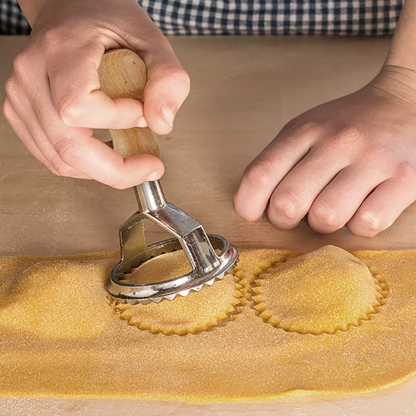 Quality Ravioli Maker Cutter Stamp Set Leading Dough and Press Stamps with Wooden Handle-For Pasta Dumplings | Дом и сад