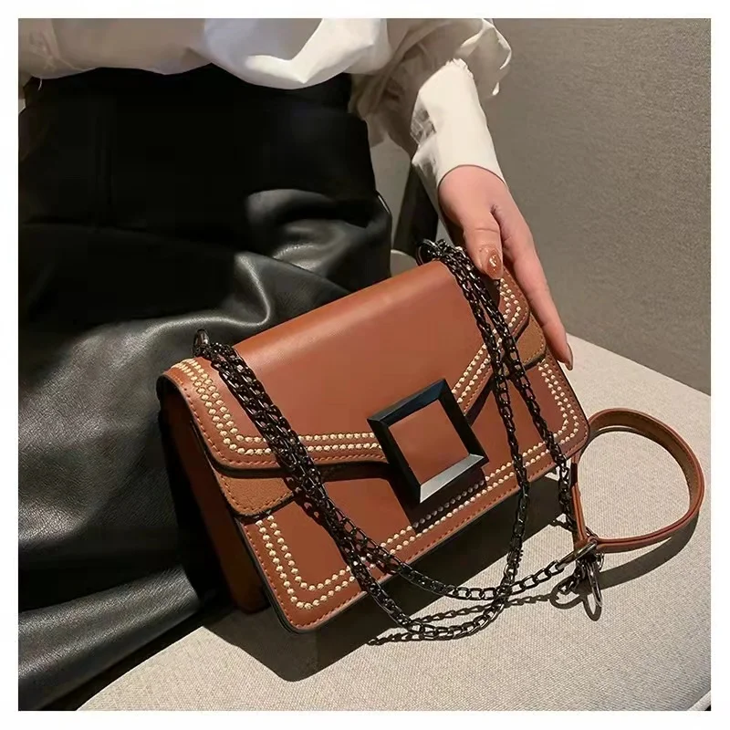 

2021 new Korean version of all-match messenger bag small fragrance chain shoulder bag