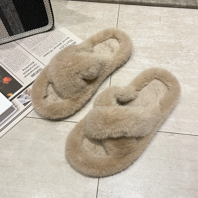 

Winter Plus Cotton Ladies Slippers Trendy Cotton Slippers Chic Cross Fur Slippers Warm Flat Shoes Non-slip Plush Women's Shoes
