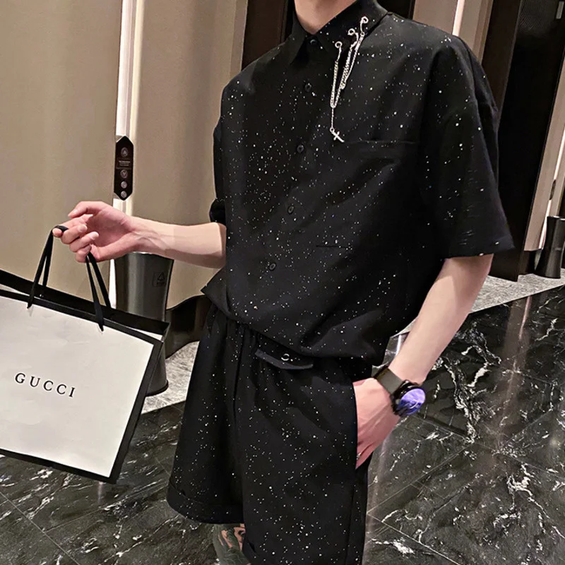 

2 Piece Sequin Necklace Decoration Short Shirt Suit Men White Black Star Snowflake Printing Shorts Hombre Moda Hombre 2021 Ropa