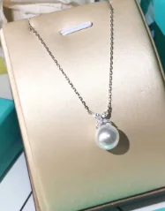 

YTF1316 Full Gem Star Pendant Necklace Valentine Eye Zircon Item Round Female