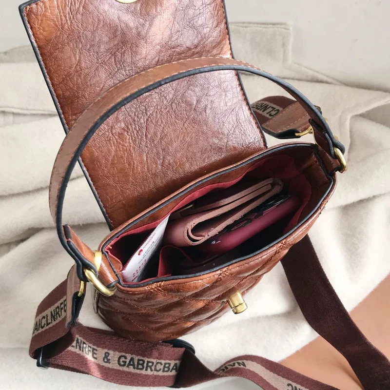 

Fashion Women's Messenger Bags Soft Pu leather Crossbody Bags For Women 2021 Luxury Girls Bucket Shoulder Bag Ladies Designer