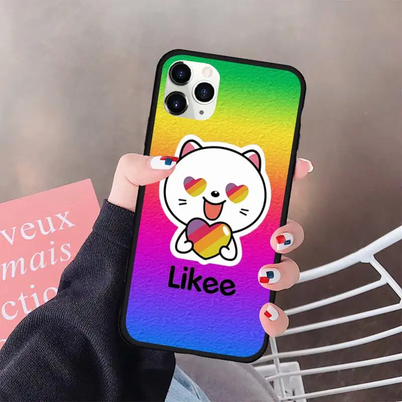 

Likee Cute cartoon cat love heart Painted Phone Case Rubber for iPhone 11 pro XS MAX 8 7 6 6S Plus X 5S SE 2020 XR case