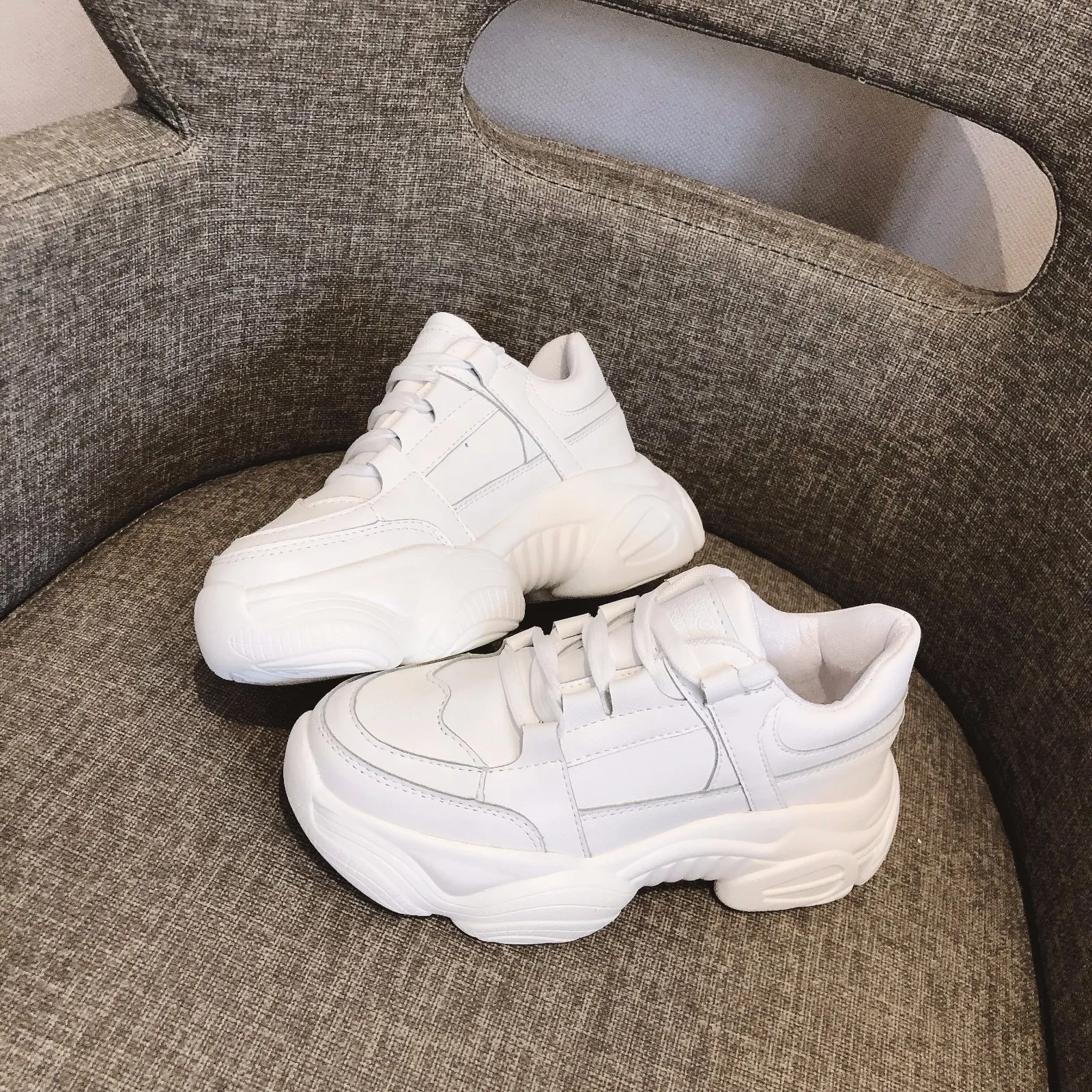 Кеды женские кожаные Вулканизированная подошва Повседневная Осенняя обувь цвет