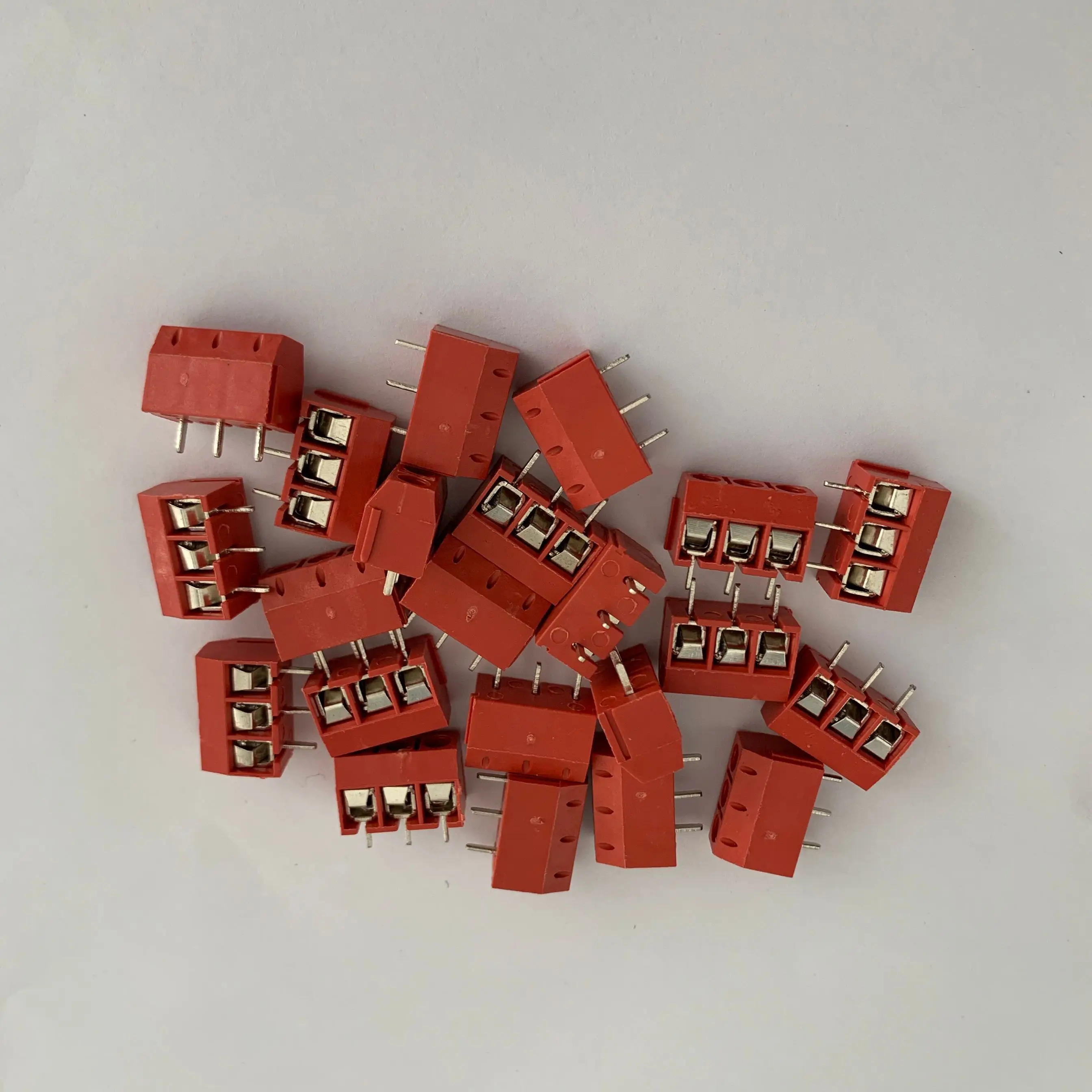 100 шт./партия стандартные соединения расстояние между винтами и печатными