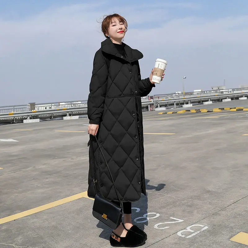 2021 winter new solid color Korean fashion thickening and warmth long over-the-knee cotton jacket waist slimming women's jacket enlarge
