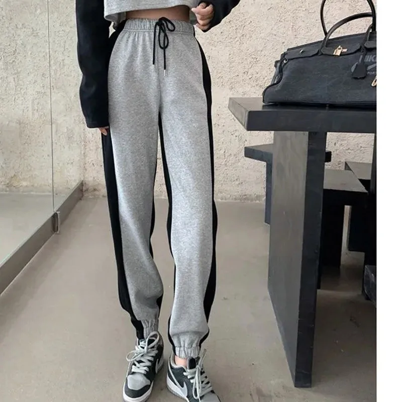 

2021 Spring Girl Sports Suit Color Contrast Tracksuit Women Splicing 2 PCS Sweaters Short Sweater Training Suits Jogger Pants