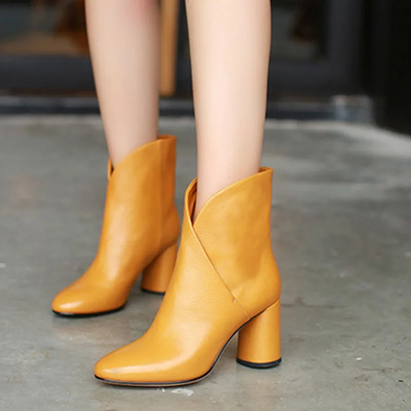 

Dilalula 2021 Hot Sale Women Ankle Boots Autumn Winter Whole Genuine Leather Ladies Boots High Heeled Motorcycle Female Shoes