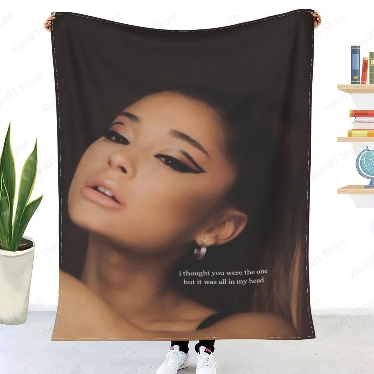 

Ariana Grande Throw Blanket Sherpa Blanket Bedding soft Blankets