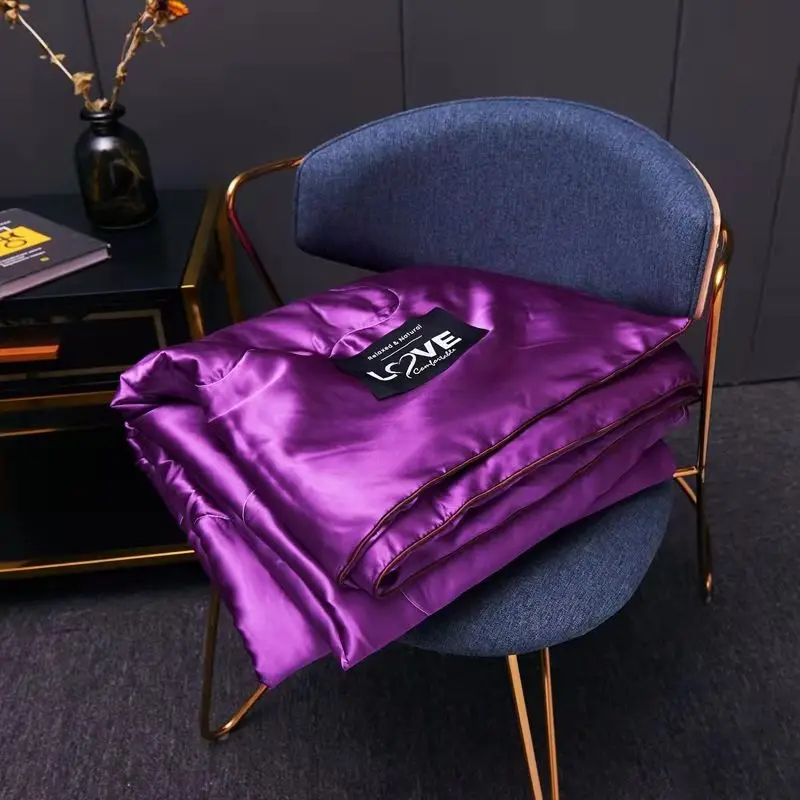 

JuwenSilk 1Pcs Summer Blanket Ice Silk Quilt Washable Cool Feeling Naked Sleeping Air Condition Thin Duvet Children T