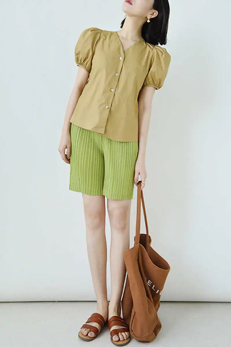 

LANMREM 2021 New Leisure High Waist Shorts Women's Summer Wide Leg Thin Style Fashionable Loose Large Size Casual Shorts 2D6045