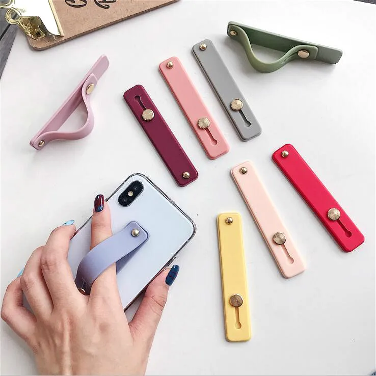 

Cute Cartoon Mobile Phone Grip Bracket Phone Expanding Stand Phone Finger Ring Holder for Phones for Iphone X Xs 8 Xiaomi Redmi