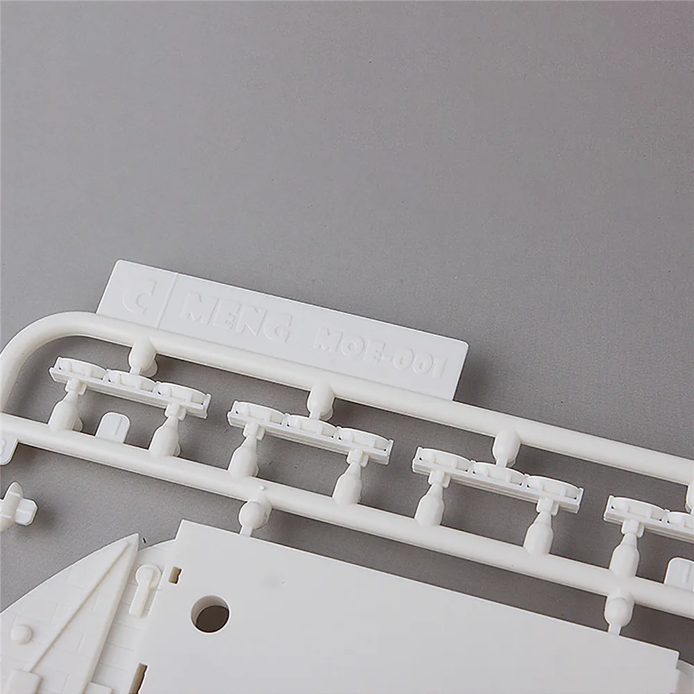 

DIY Ship Model Assembly Kits Wooden Deck for Mini MOE-001 Titanic Royal Cruise Q Edition Model Kit