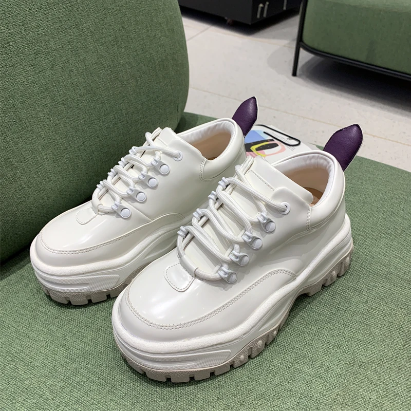 

Thick-soled Daddy shoes girls and tall lace-up sneakers 2020 summer's new Versatile Ins trendy women platform sneaker shoes