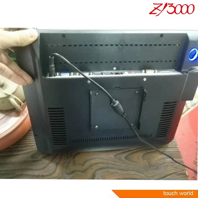 

new fanless j1900 cpu 4G ram 64G SSD 15 inch capacitive multi touch screen all in one tablet / PC