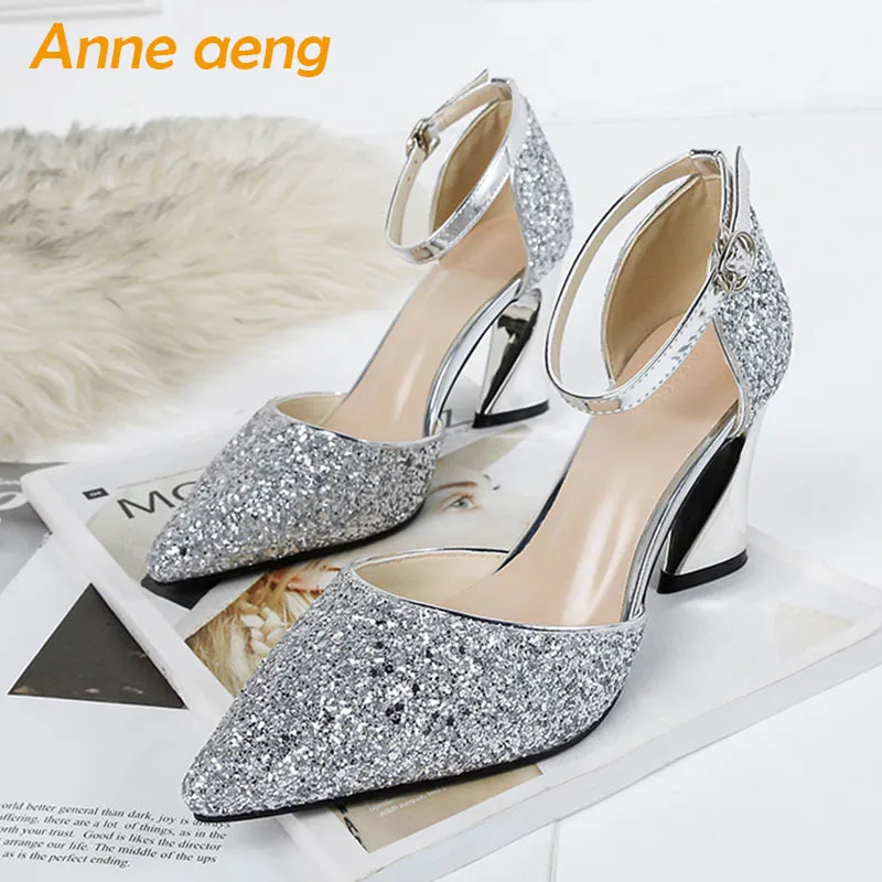 Новинка 2019 года летние женские босоножки с ремешком на лодыжке пикантные