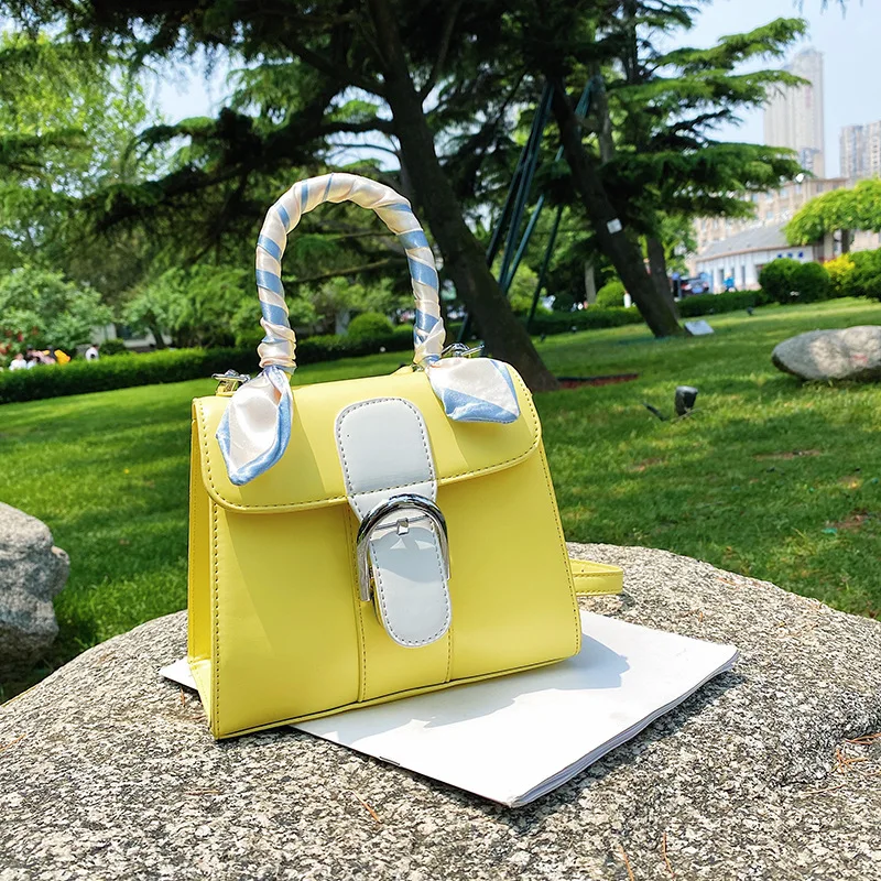 

Сумки через плечо из искусственной кожи для женщин 2021, модная сумка на плечо, повседневные женские сумки и кошельки, шикарные маленькие доро...