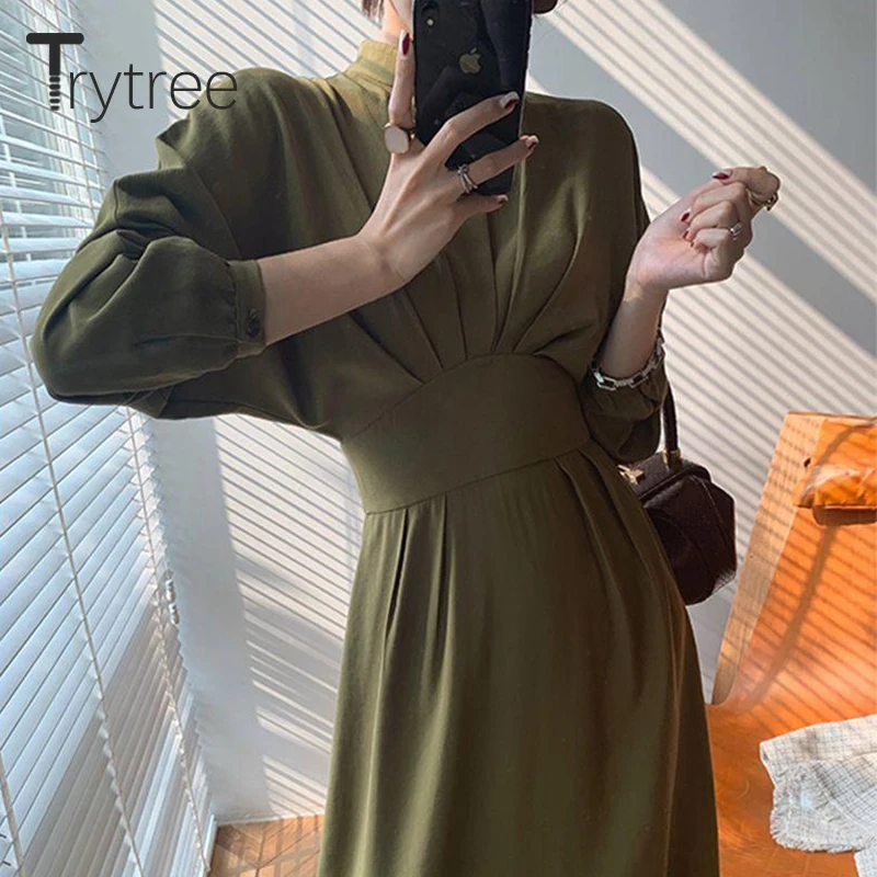 Женское повседневное платье с воротником-стойкой пуговицами и пышными рукавами |