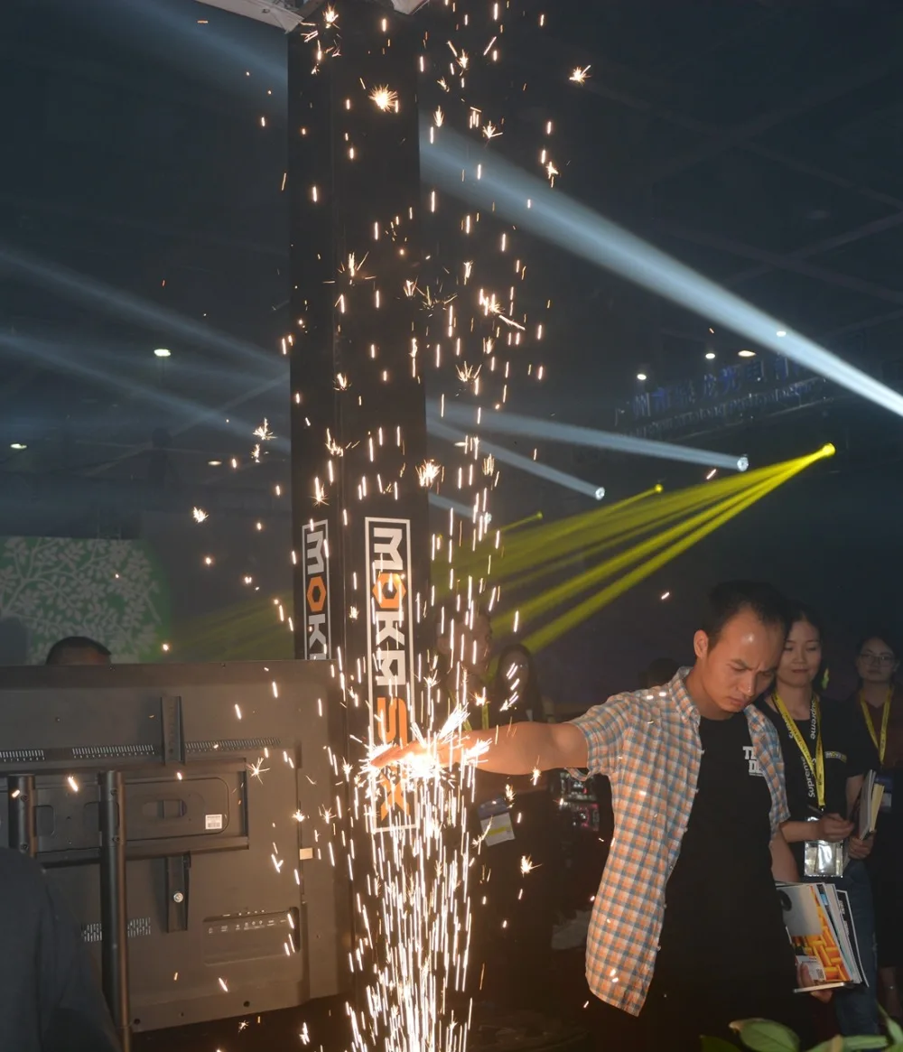 White Cold Spark Special Effect DMX Wireless Remote Control for Wedding Nightclub Stage Party Fire Machine/MK-E11 | Лампы и освещение