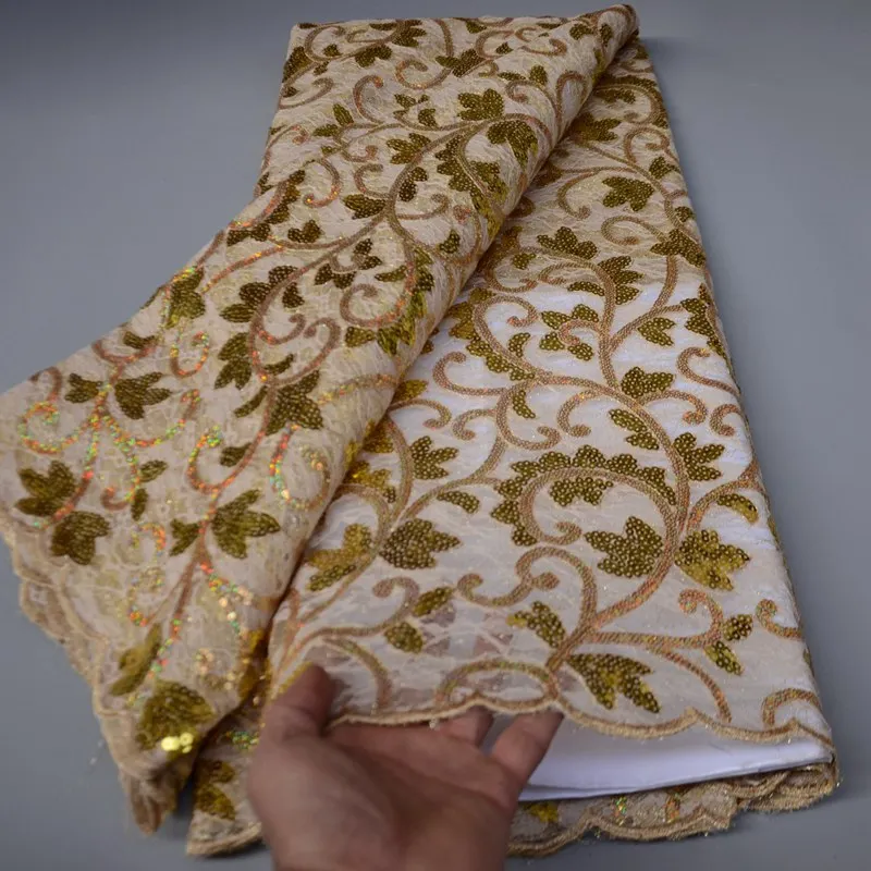 Новейшее аккуратное вышитое люрексом французское Тюлевое кружево с блестками