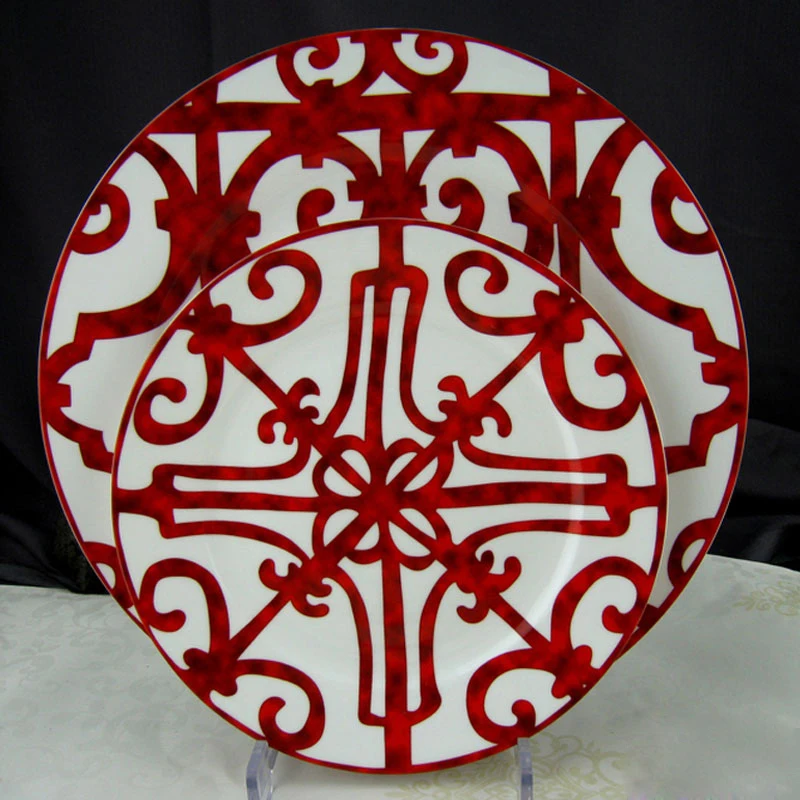 Обеденная тарелка из костяного фарфора красная сетчатая искусство поднос для
