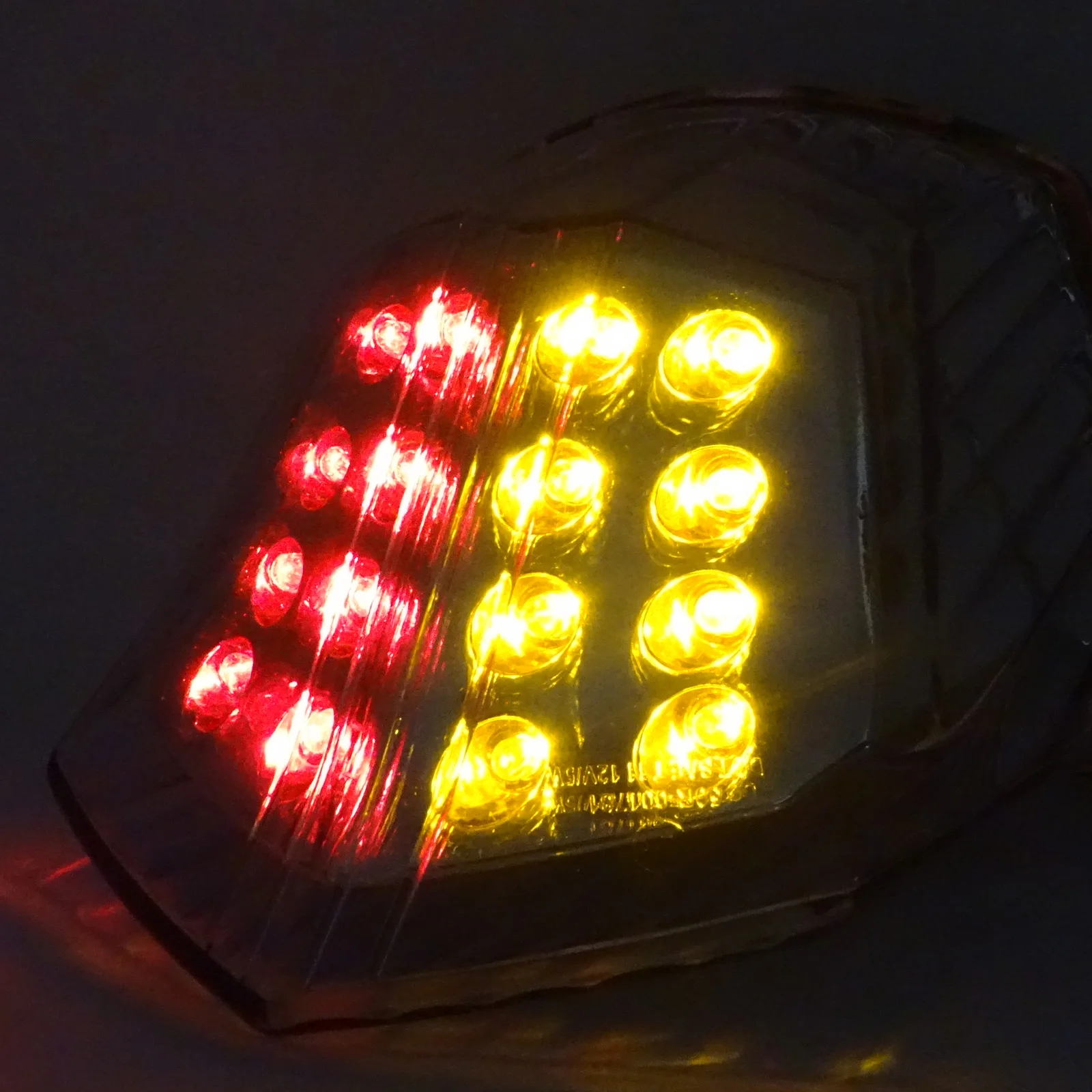 Мотоциклетный Светодиодный Интегрированный задний фонарь E-Mark стоп-сигнал