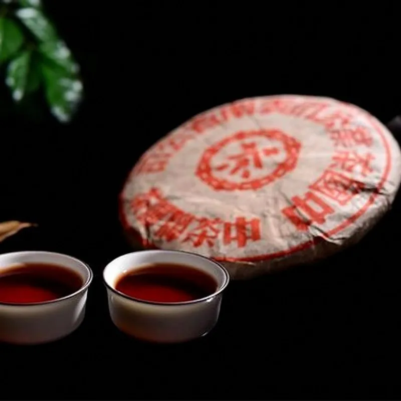 

Китайский Юньнань, старый спелый торт, 357 г, китайский чай, забота о здоровье, чай пуэр для похудения