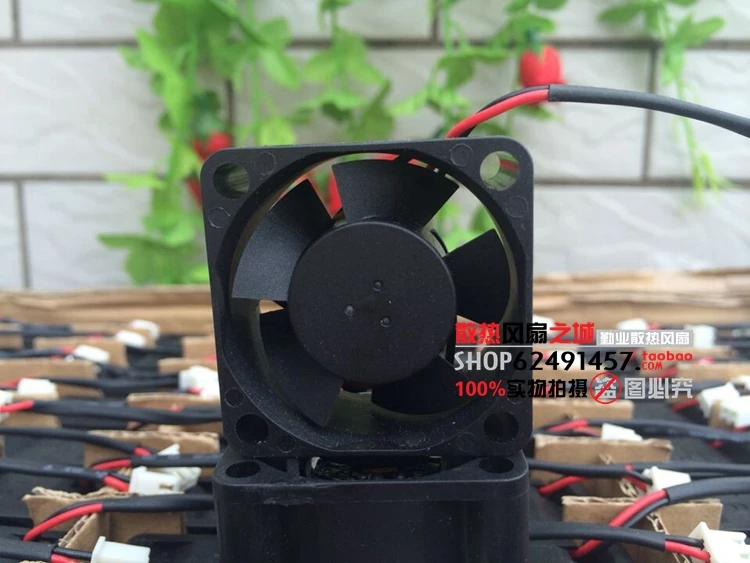 

New SUNON 4CM 4020 12V 1.4W KDE1204PKVX 40 * 40 * 20MM mute switch fan