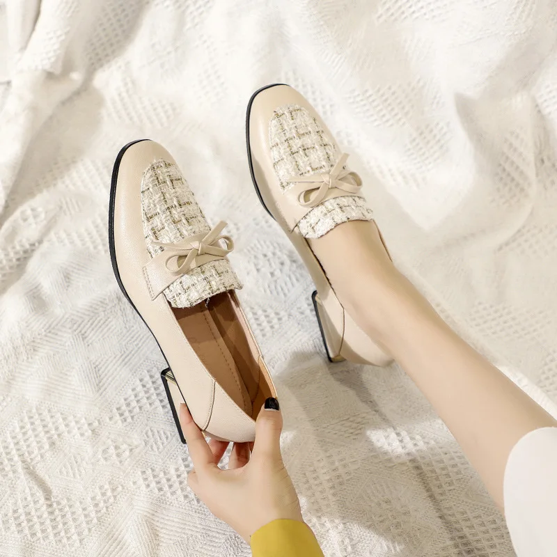 

Новинка осени 2020, туфли на толстом каблуке с бантом, милые темпераментные модные универсальные маленькие кожаные туфли, женская обувь