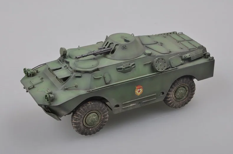 Трубач 05511 1/35 русский BRDM-2 (раньше) бронированный автомобиля Танк модель комплект TH06511-SMT6