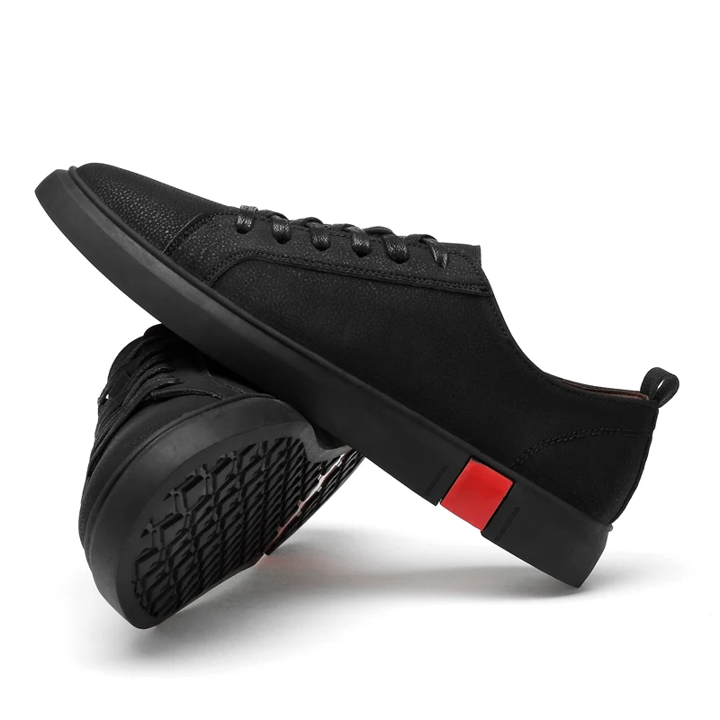 Мужская обувь Повседневные кожаные белые кроссовки для мужчин Мягкий светильник