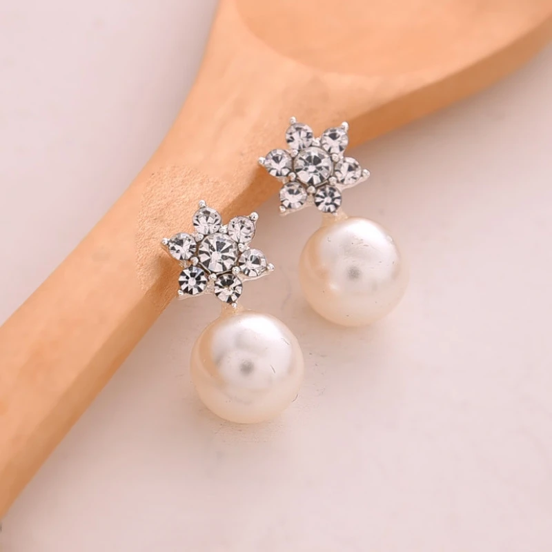 

Snowflake Pearl Dangle Earrings New Simple Fashion Jewelry 2021 for Women