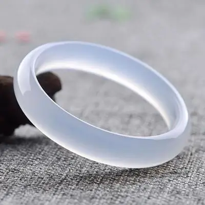 

Zheru Jewelry Natural Agate Chalcedony White 54-62mm Bracelet Elegant Princess Jewelry For Mom For Girlfriend