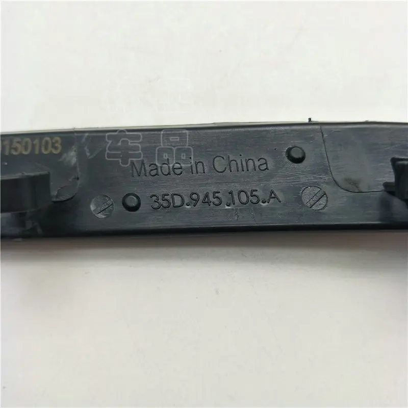 

CC 2010-2018 35D 945 105 35D 945 106