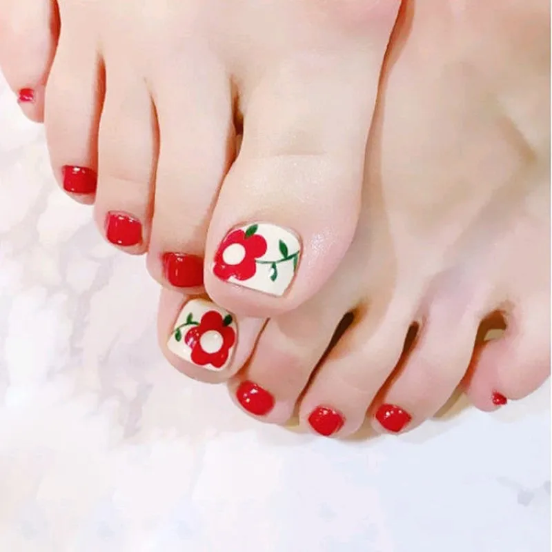

24pcs/Box Toenail Foot Pure Red Color Short Length Toenails Handmade Glue Flat Fake Nails Decorations Art Tips Toes Fashion 2021