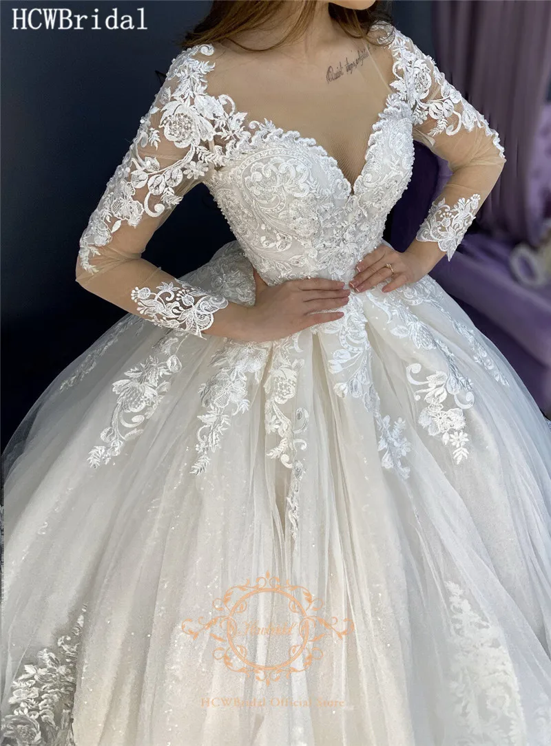 

Wonderful Long Train Princess Wedding Dress Long Sleeves Sweetheart Puffy Tulle Lace Wedding Party Dresses For Bridal Customize