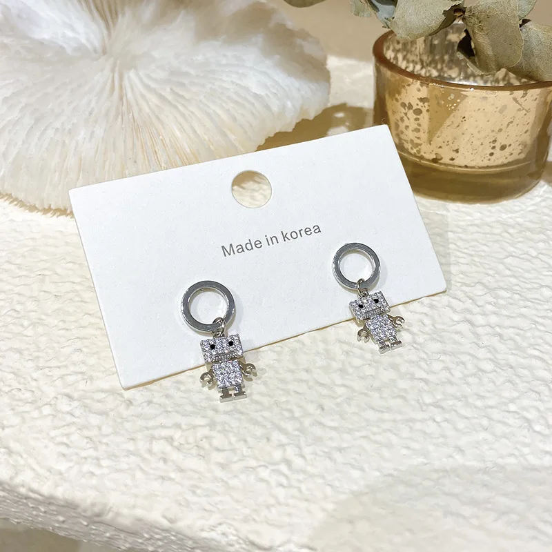 

Origin Summer Korean Fashion Cute Robot Dangle Earrings for Women Girl Bling Bling Rhinestones Hollow Circle Earrings Jewelry
