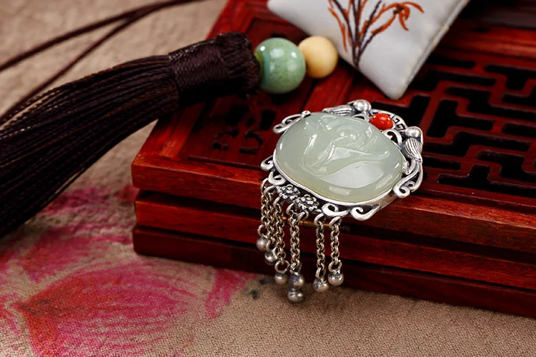 Полароид S925 Серебряный кулон инкрустированный натуральным нефритом Hotan белый