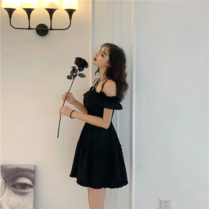 Женское платье с открытыми плечами готическое черное Плиссированное мини на