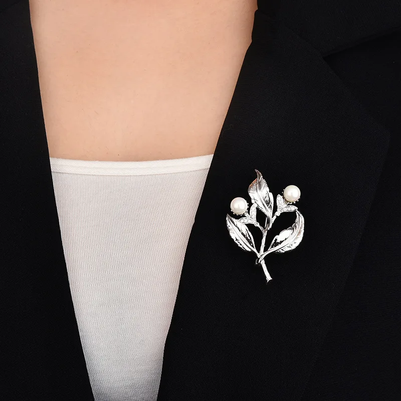 Плохой парень брошь в китайском стиле с фианитами виде ветки дерева булавка для