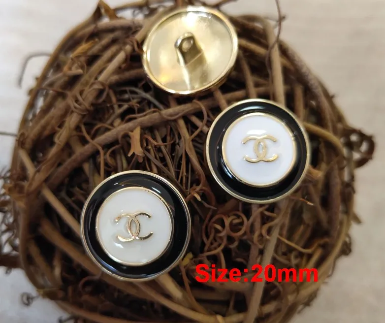 NO20 Size 20mm Новинка 10 шт. высококачественная металлическая куртка в форме сердца с капельным маслом и пуговицами аксессуары пальто свитер рубашка кнопка 18 мм - Цвет: NO20 Size 20mm