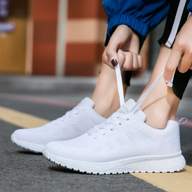 

2021 Fashion Sneakers Women Shoes Portable Breathable Running Shoes Large Size Sneakers Comfortable Walking Jogging Casual Shoes