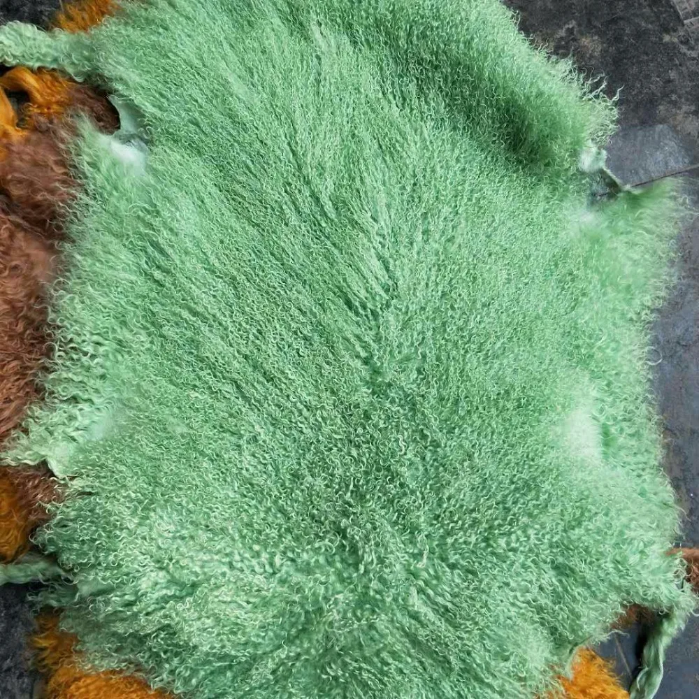 Curly Long Hairs comfortable 90x60cm Tibetan Lamb Skin Pelt Mongolian Sheep Fur |