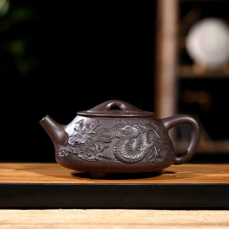 

Yixing purple clay teapot