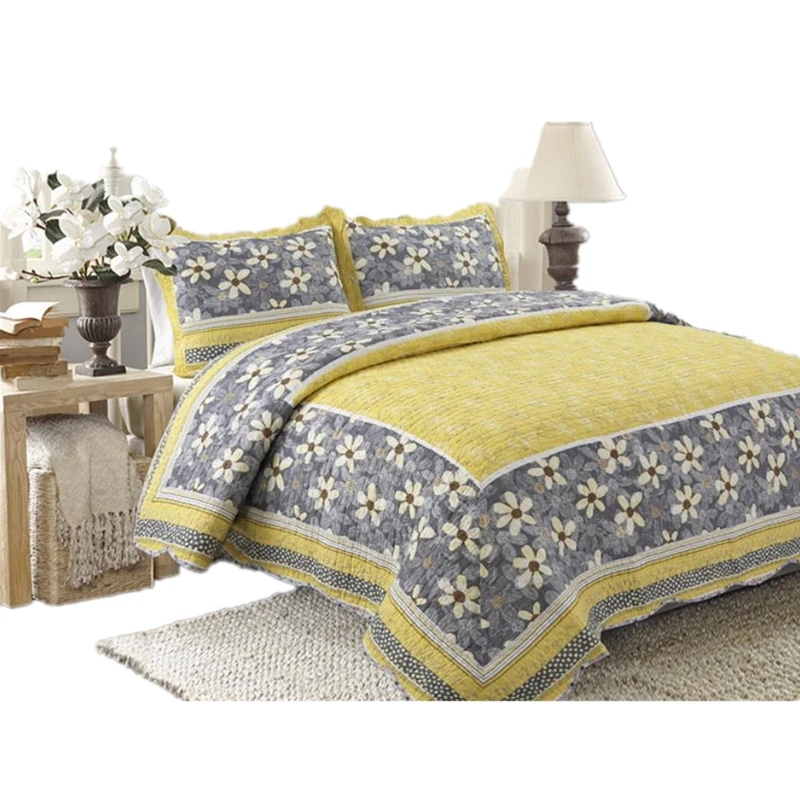 Серое покрывало для кровати с принтом + 2 наволочки желтое одеяло в американском и