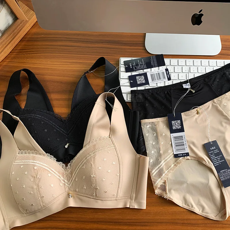 Women's Underwear Bra Brief Sets Full Cup Cotton Without Steel Ring Milk Silk Panties Bra Set Sujetador Bragas