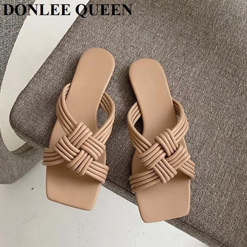 

2021 Fashion Brand Narrow Weave Slippers Women Square Toe Flat Casual Shoes Summer Slide Outdoor Flip Flops Beach Sandals Mujer