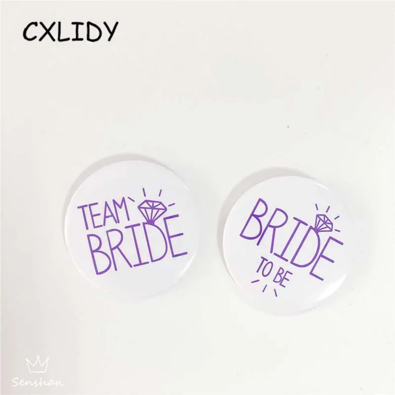 Слово purple на английском. Purple word. Пурпурный карандаш. Purple надпись. Слово пурпур.